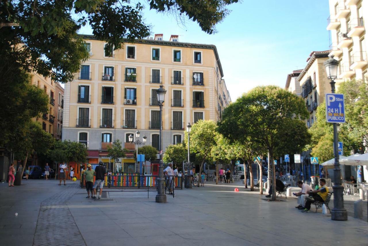 Apartamento en Calle Tres Peces Madrid Exterior foto